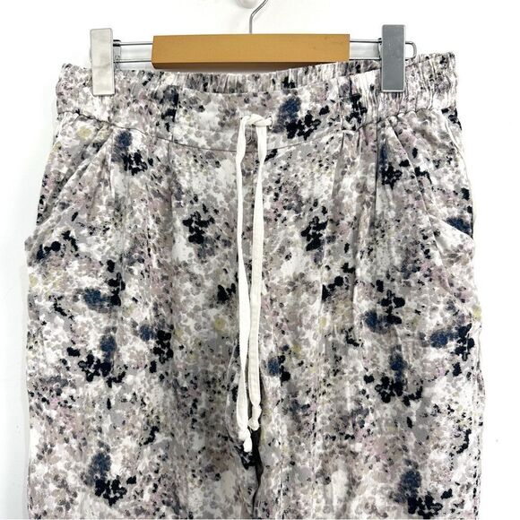 Aritzia Talula Los Feliz Floral Print Joggers Sz Medium - Picture 3 of 13
